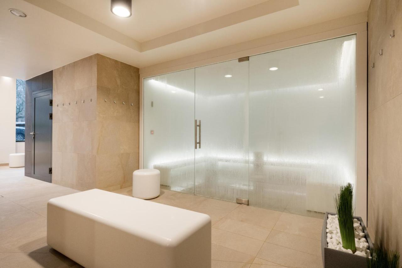 Luxurious Apartment Nadmorskie Tarasy Kolobrzeg By Renters Prestige Exterior foto