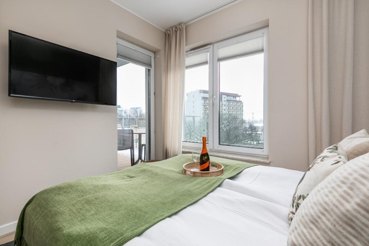 Luxurious Apartment Nadmorskie Tarasy Kolobrzeg By Renters Prestige Exterior foto